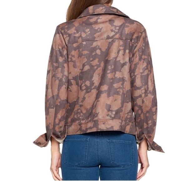 NEW| Women’s Mauby Long Sleeve Camo Button Up Jacket - Picture 2 of 4